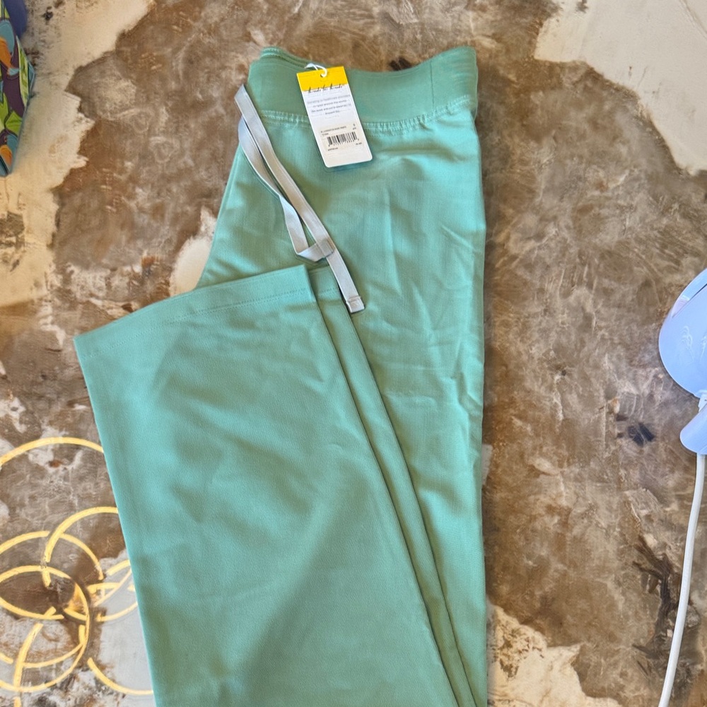 Figs Women's Boot Cut Scrub Pants in Mint/jade Green Livingston